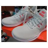 NIKE TRAINING SHOES -- 6.5