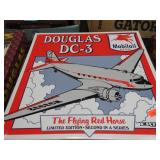 ERTL DIECAST MOBIL DC-3 AIRPLANE