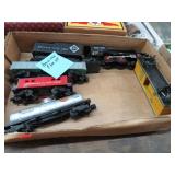 AMERICAN FLYER MODEL TRAIN ENGINE & CARS