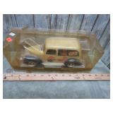 DIECAST PEPSI COLA TRUCK