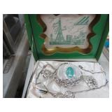 VINTAGE COSTUME JEWELRY SET