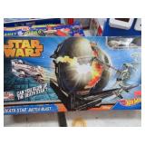HOTWHEELS STAR WARS DEATH STAR SET