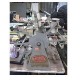 VINTAGE RATHEON TV & RADIO TUBE DISPLAY