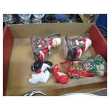 CHRISTMAS CANDLES & FIGURINES