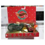 1996 HOTWHEELS HOLIDAY DIECAST CAR & CASE SET