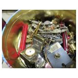 COSTUME JEWELRY & MISC TRINKETS