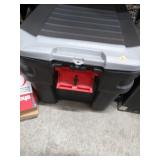 STORAGE TOTE W / LID