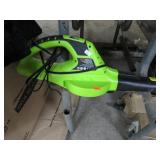 CORDLESS LEAF BLOWER -- NO BATTERY
