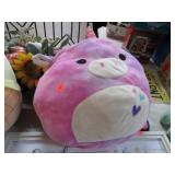 2-- SQUISHMALLOW PILLOWS