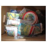 BOX LOT-- ASSORTED WIZARD OF OZ ITEMS