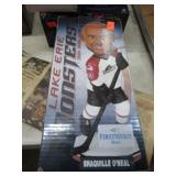 SHAQUILLE ONEAL BOBBLEHEAD & 2002 PILOT SPORTS
