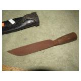 VINTAGE KNIFE W/ SHEATH