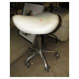 MOTORCYCLE SEAT STOOL