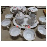 ROYAL ROSE FINE CHINA 26 pcs