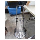 FOLDING HAND TRUCK