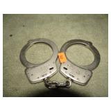 SMITH & WESSON HANDCUFFS
