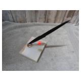 FOUNTAIN PEN & MARBLE DESK BASE