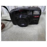 SAMSUNG 35MM FILM CAMERA --BATTERY DOOR DAMAGED