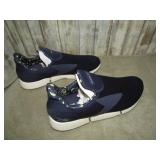 REEBOK SLIP ON SHOES -- 11 1/2