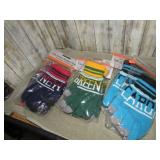 6 pairs-- CITY NAME KNIT GLOVES