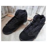 NEW-- AIR JORDAN SHOES -- 6