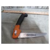 FISKARS FOLDING PRUNING SAW