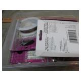 JEWELRY / CRAFT BEADS, ETC