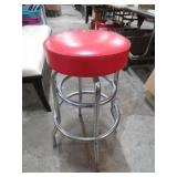 SWIVEL BAR STOOL