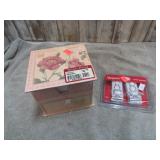 STATIONARY PAD & SHIRT GARTER