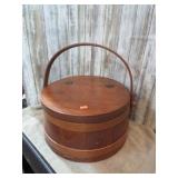BARREL SEWING BASKET