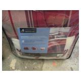 FULL / QUEEN COMFORTER SET