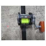 BOAT FISHING ROD W/ PENN 320 REEL