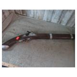 'FLINT LOCK' CAP GUN