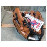 (NWT) T-BALL GLOVE & BALL
