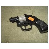 PLASTIC CAP GUN
