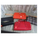 LADY'S HANDBAGS / PURSES