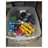 ASSORTED DIECAST & MODEL VEHICLE PARTS