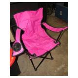 FOLDING CHAIR