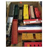 "H O" SCALE MODEL TRAIN CARS