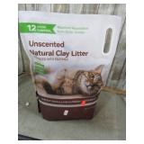 7.5lbs CLAY CAT LITTER