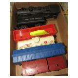 MARX MODEL TRAIN ENGINE & CARS