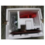 LIONEL MODEL TRAIN ANIMATED FREIGHT STATION