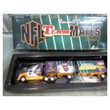 DIECAST NFL VIKINGS HAULER