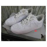 NIKE AIRFORCE 1 "07 SHOES -- 12