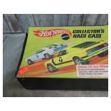 HOTWHEELS CASE & DIECAST CARS (1 REDLINE)