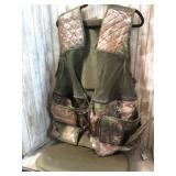 PRIMOS HUNTING VEST W/ SEAT CUSHION