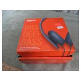 SHURE HEADPHONES -- WIRED