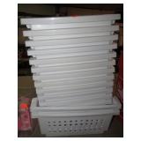 SMALL CRATES / TOTES