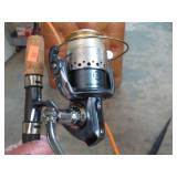 BERKLEY GRAPHITE ROD & PFLUEGER SPINNING REEL