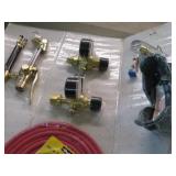 NEW-- GAS CUTTING / WELDING TORCH SET & HOSE